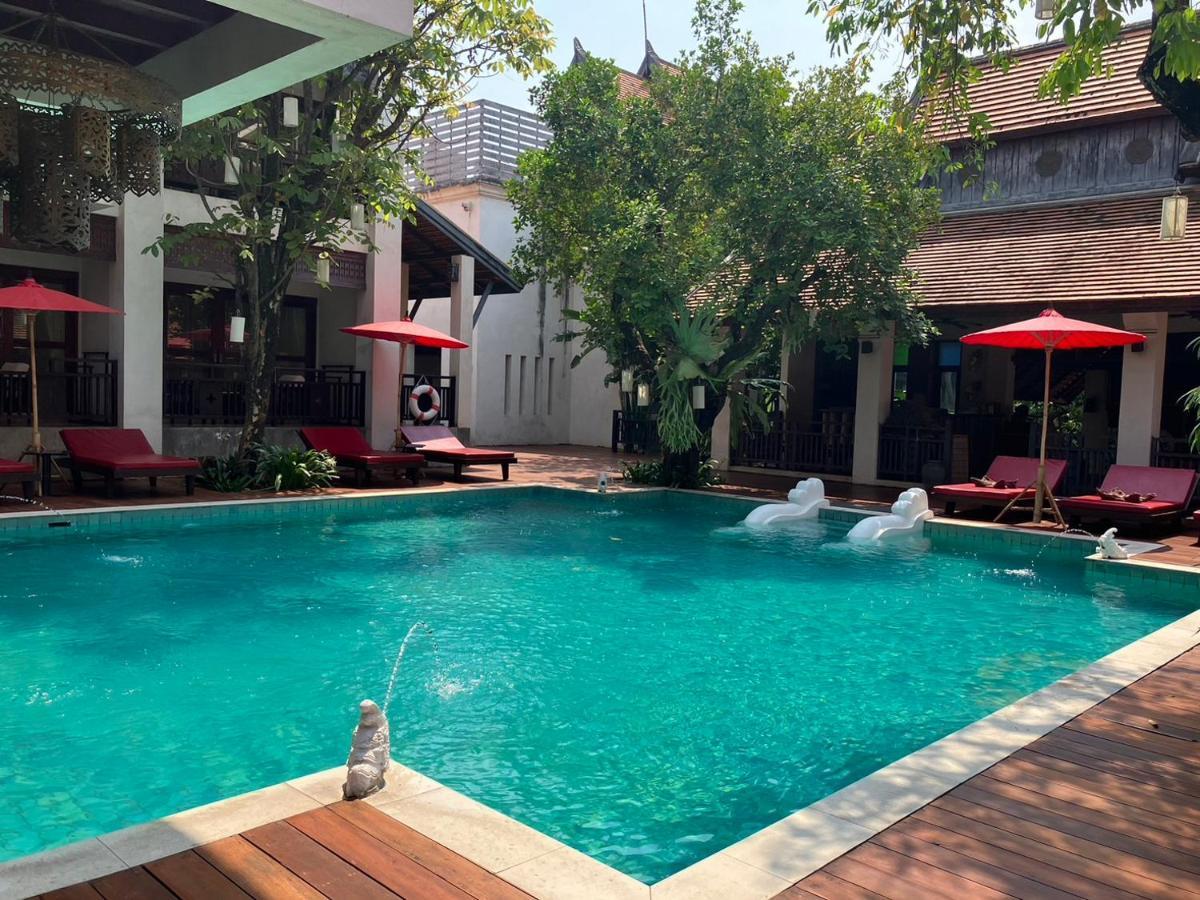 Hotel The Rim Chiang Mai Esterno foto