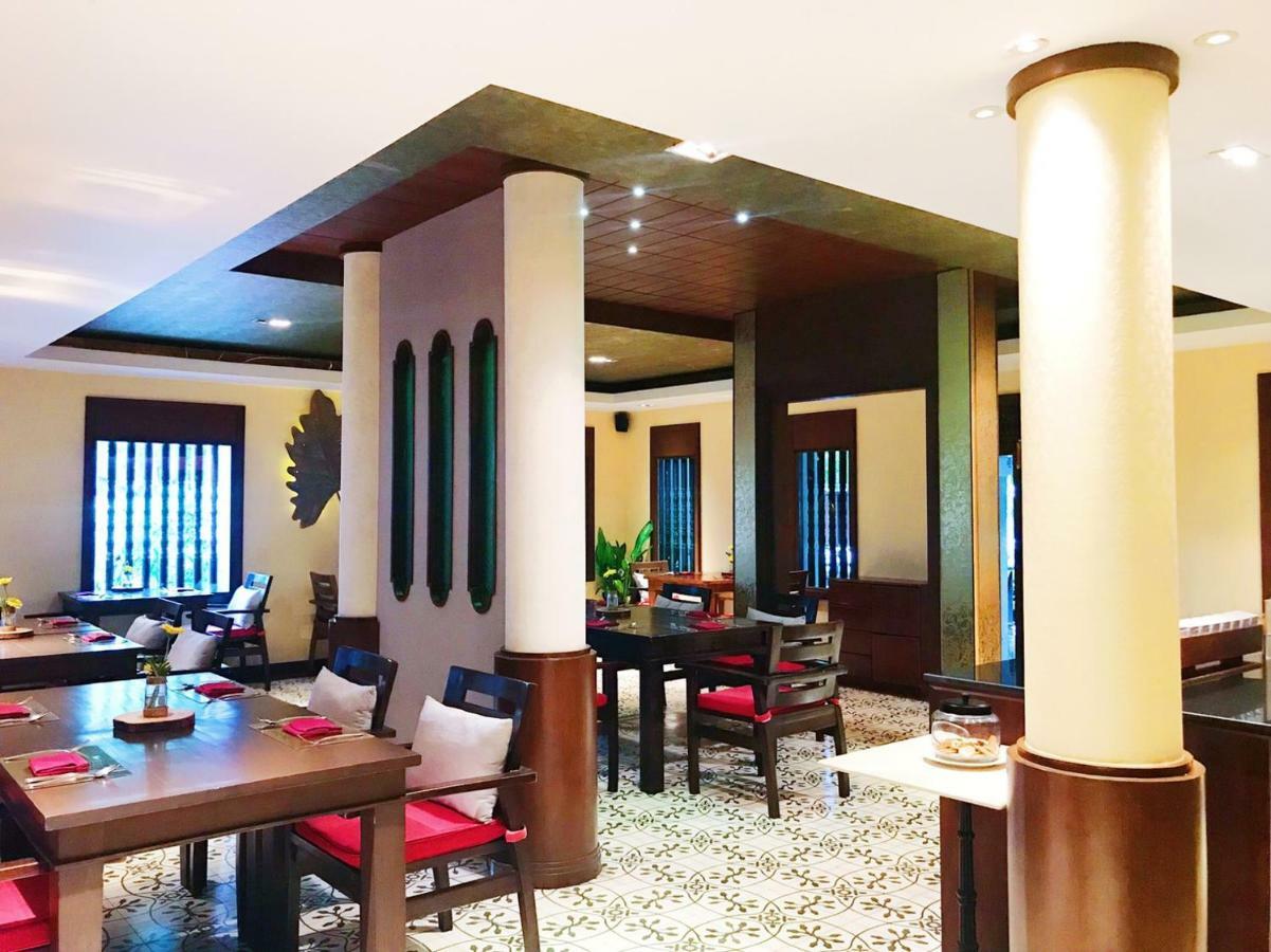 Hotel The Rim Chiang Mai Esterno foto