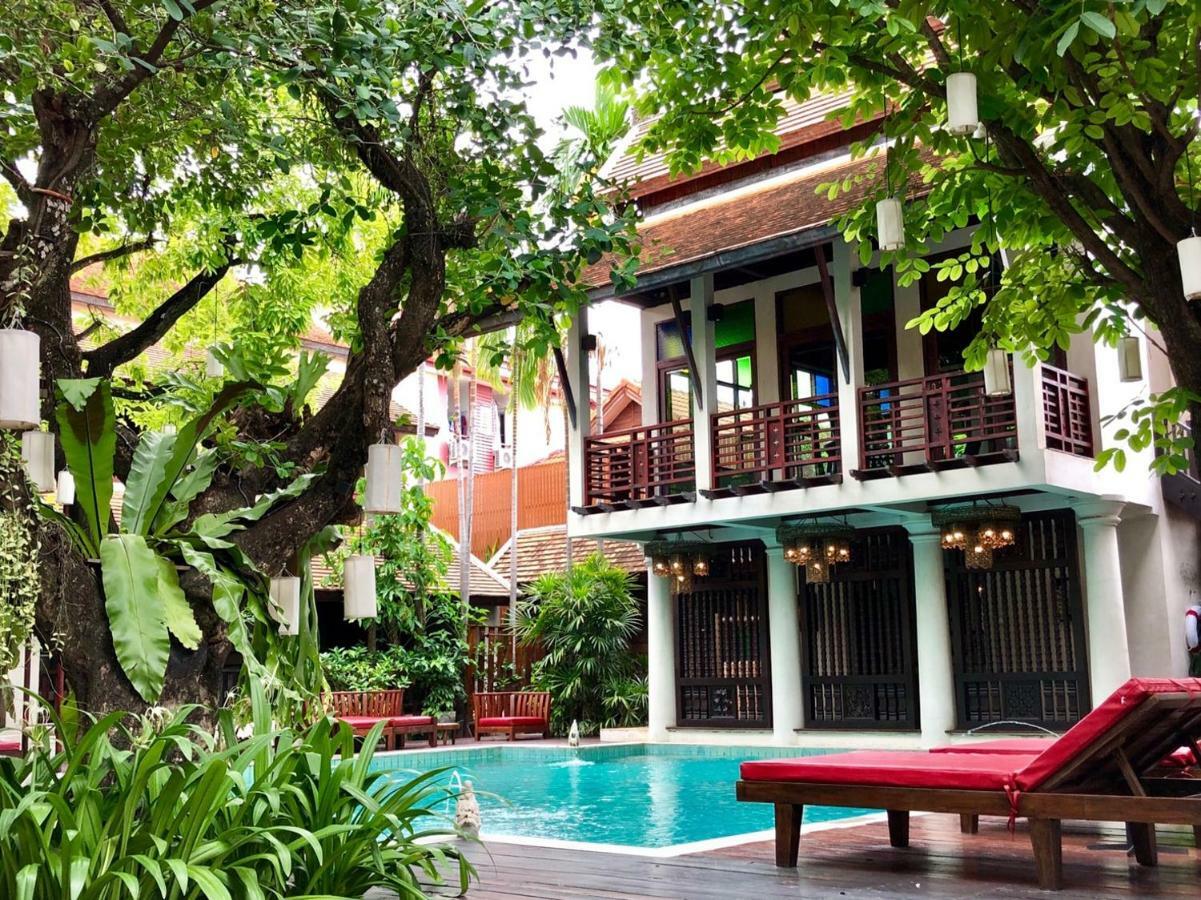 Hotel The Rim Chiang Mai Esterno foto